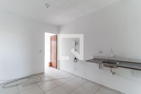 Sala/Cozinha de kitnet/studio para alugar com 1 quarto, 33m² em Cidade Kemel, Poá