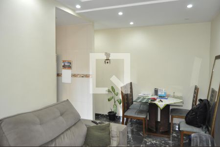 Sala de apartamento para alugar com 2 quartos, 44m² em Del Castilho, Rio de Janeiro