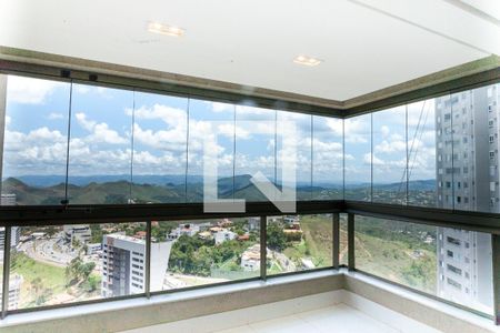 vista sacada de apartamento para alugar com 1 quarto, 56m² em Vila da Serra, Nova Lima