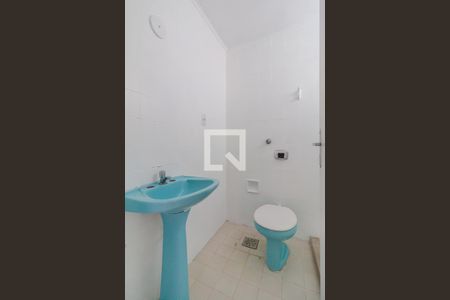 Banheiro de apartamento à venda com 1 quarto, 45m² em Centro Histórico, Porto Alegre