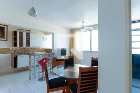 Sala de apartamento para alugar com 1 quarto, 44m² em Cristal, Porto Alegre