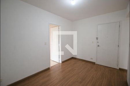 Sala de apartamento para alugar com 1 quarto, 30m² em Cambuci, São Paulo