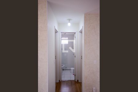 Corredor de apartamento para alugar com 2 quartos, 68m² em Bosque da Saúde, São Paulo