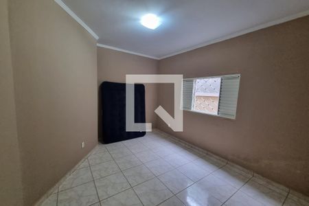 Dormitório 01 de casa para alugar com 2 quartos, 52m² em Parque dos Flamboyans, Ribeirão Preto