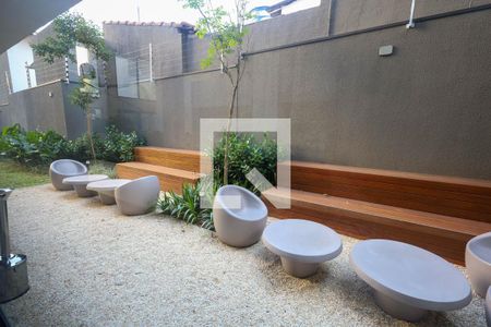 Studio à venda com 26m², 1 quarto e sem vaga Studio à venda com 26m², 1 quarto e sem vagaÁrea Comum - Louge