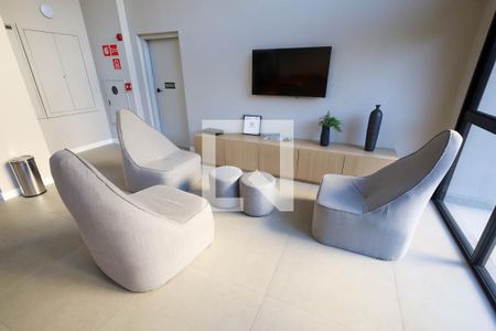 Studio à venda com 26m², 1 quarto e sem vaga Studio à venda com 26m², 1 quarto e sem vagaÁrea comum - Movie Louge