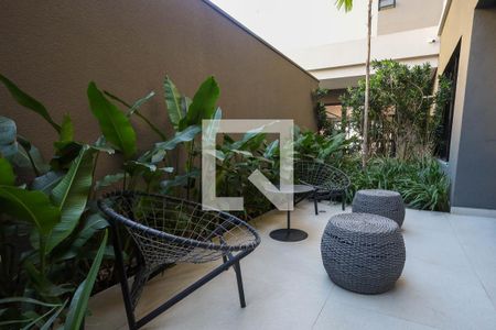 Studio à venda com 26m², 1 quarto e sem vaga Studio à venda com 26m², 1 quarto e sem vagaÁrea Comum - Louge