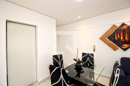 Sala de apartamento à venda com 2 quartos, 75m² em Grajaú, Belo Horizonte