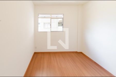 Quarto 1 de apartamento para alugar com 2 quartos, 50m² em Engenho Nogueira, Belo Horizonte