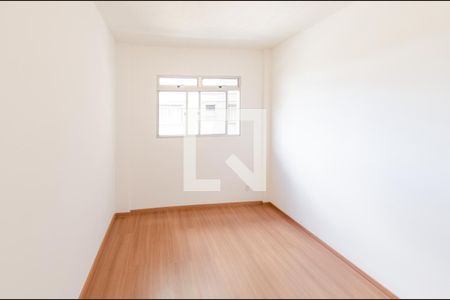 Quarto 2 de apartamento para alugar com 2 quartos, 50m² em Engenho Nogueira, Belo Horizonte