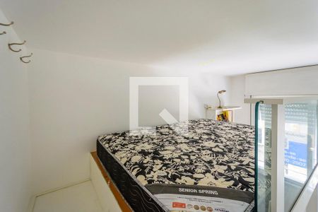 Sala/Quarto de kitnet/studio para alugar com 1 quarto, 24m² em Centro Histórico, Porto Alegre