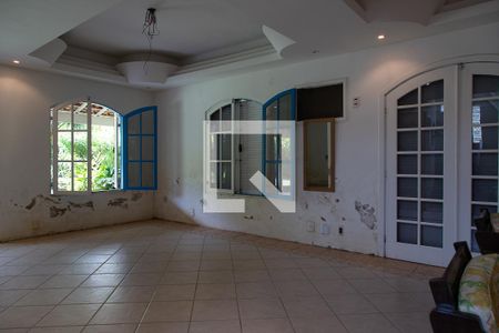 Sala 1 de casa de condomínio à venda com 3 quartos, 350m² em Vargem Grande, Rio de Janeiro