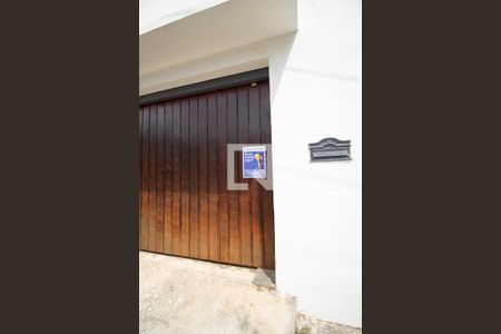 Fachada - Placa instalada de casa à venda com 4 quartos, 560m² em Vila Pereira Barreto, São Paulo