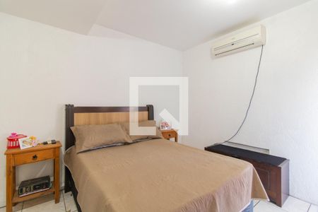 Quarto 1 - Suíte de casa de condomínio à venda com 4 quartos, 180m² em Cavalhada, Porto Alegre