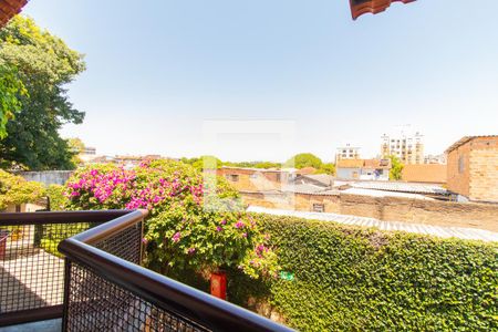 Casa de condomínio à venda com 180m², 4 quartos e 1 vaga Casa de condomínio à venda com 180m², 4 quartos e 1 vagaVaranda da Suíte