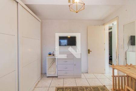 Casa de condomínio à venda com 180m², 4 quartos e 1 vaga Casa de condomínio à venda com 180m², 4 quartos e 1 vagaQuarto 2