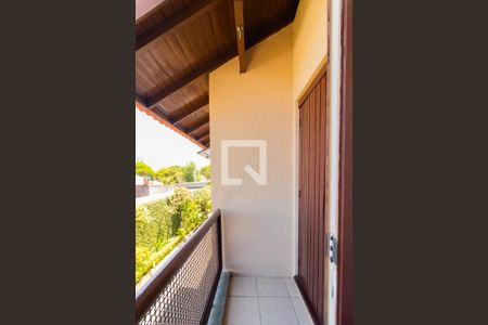 Casa de condomínio à venda com 180m², 4 quartos e 1 vaga Casa de condomínio à venda com 180m², 4 quartos e 1 vagaVaranda da Suíte