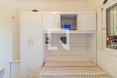 Casa de condomínio à venda com 180m², 4 quartos e 1 vaga Casa de condomínio à venda com 180m², 4 quartos e 1 vagaQuarto 3