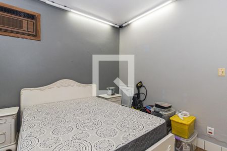 Quarto 1 Suite de casa à venda com 4 quartos, 380m² em Jardim Itu Sabará, Porto Alegre