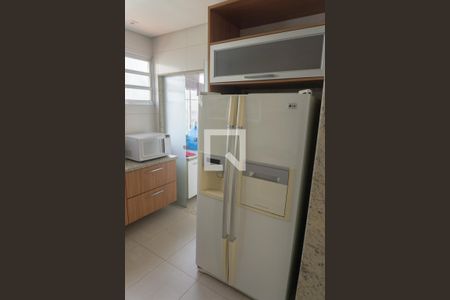 Cozinha  de apartamento à venda com 2 quartos, 85m² em Consolação, São Paulo