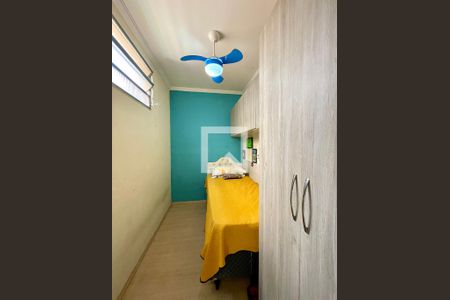 Casa à venda com 170m², 4 quartos e 4 vagas Casa à venda com 170m², 4 quartos e 4 vagasQuarto 4