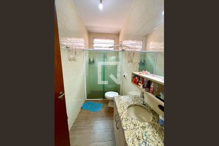 Casa à venda com 170m², 4 quartos e 4 vagas Casa à venda com 170m², 4 quartos e 4 vagasBanheiro da Suíte