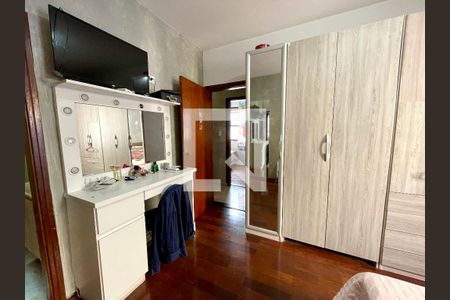 Casa à venda com 170m², 4 quartos e 4 vagas Casa à venda com 170m², 4 quartos e 4 vagasQuarto 3 - Suíte