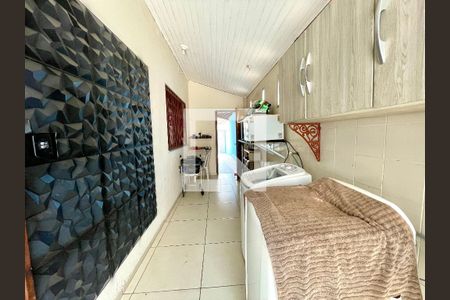 Casa à venda com 170m², 4 quartos e 4 vagas Casa à venda com 170m², 4 quartos e 4 vagasÁrea de Serviço