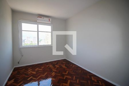 Quarto 1 de apartamento à venda com 2 quartos, 70m² em Maracanã, Rio de Janeiro