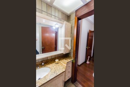 Apartamento para alugar com 156m², 3 quartos e 2 vagas Apartamento para alugar com 156m², 3 quartos e 2 vagasBanheiro da Suíte