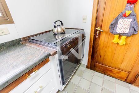 Apartamento para alugar com 156m², 3 quartos e 2 vagas Apartamento para alugar com 156m², 3 quartos e 2 vagasFogão