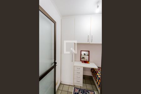 Apartamento para alugar com 156m², 3 quartos e 2 vagas Apartamento para alugar com 156m², 3 quartos e 2 vagasQuarto de Serviço