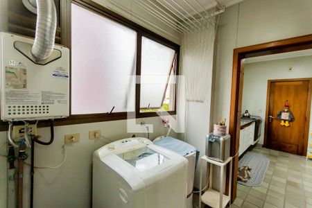 Apartamento para alugar com 156m², 3 quartos e 2 vagas Apartamento para alugar com 156m², 3 quartos e 2 vagasÁrea de Serviço