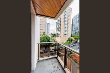 Apartamento para alugar com 156m², 3 quartos e 2 vagas Apartamento para alugar com 156m², 3 quartos e 2 vagasVaranda da Suíte