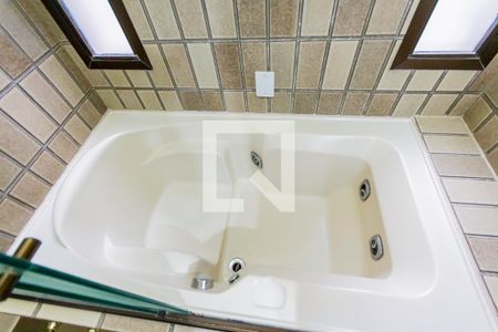 Apartamento para alugar com 156m², 3 quartos e 2 vagas Apartamento para alugar com 156m², 3 quartos e 2 vagasBanheira