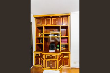 Apartamento para alugar com 156m², 3 quartos e 2 vagas Apartamento para alugar com 156m², 3 quartos e 2 vagasArmário