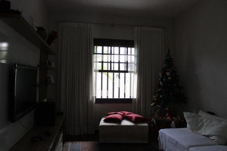 Sala de casa à venda com 4 quartos, 356m² em Jardim Itamarati, Campinas