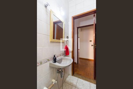 Banheiro da Suíte de casa para alugar com 3 quartos, 250m² em Jardim das Vertentes, São Paulo