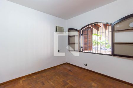 Suíte de casa para alugar com 3 quartos, 250m² em Jardim das Vertentes, São Paulo