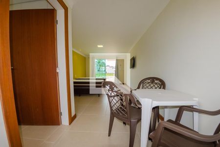 Cozinha de kitnet/studio para alugar com 1 quarto, 30m² em Ingleses do Rio Vermelho, Florianópolis