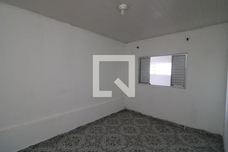 Sala/Quarto de casa para alugar com 1 quarto, 35m² em Vila Iguacu, São Paulo