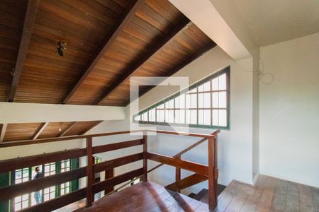 Casa à venda com 250m², 3 quartos e 2 vagas Casa à venda com 250m², 3 quartos e 2 vagasMezanino