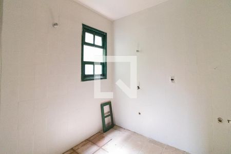 Casa à venda com 250m², 3 quartos e 2 vagas Casa à venda com 250m², 3 quartos e 2 vagasÁrea de Serviço