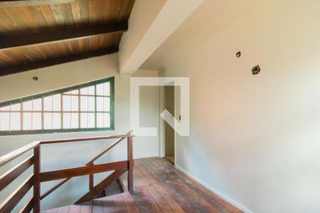 Casa à venda com 250m², 3 quartos e 2 vagas Casa à venda com 250m², 3 quartos e 2 vagasMezanino