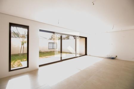 Sala de casa à venda com 4 quartos, 550m² em Brooklin Novo, São Paulo