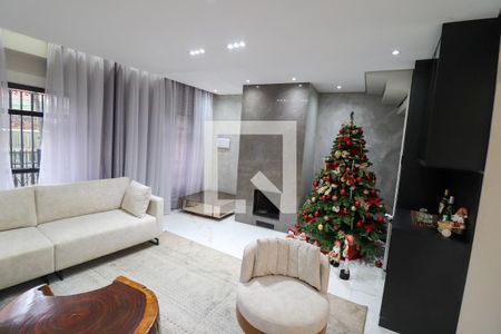 Sala de TV de casa à venda com 4 quartos, 560m² em Jardim Textil, São Paulo