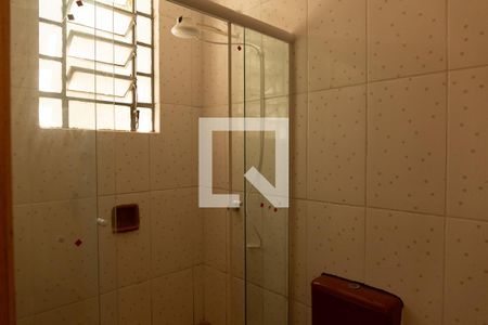 Banheiro  de apartamento à venda com 2 quartos, 72m² em Auxiliadora, Porto Alegre