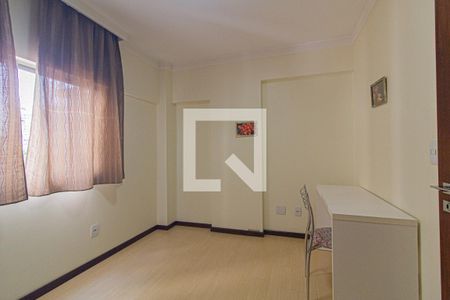 Quarto 1 de apartamento para alugar com 3 quartos, 120m² em Ahú, Curitiba