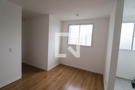 Sala de TV de apartamento para alugar com 2 quartos, 42m² em Guaiaúna, São Paulo