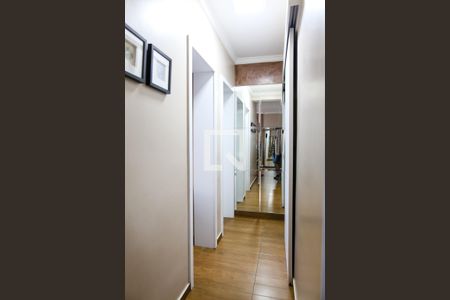Corredor de apartamento à venda com 2 quartos, 65m² em Jardim Utinga, Santo André